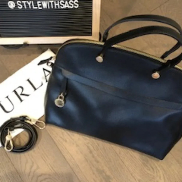 Furla Genuine Leather Handbag With Full Zip Closure Black Size OS - Picture 3 of 5